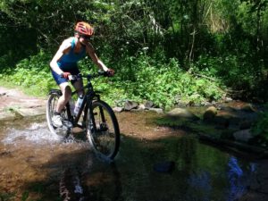 Ute Jansen - Biken durchs Wasser