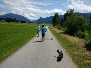 SAT1 Aufnahmen beim Longboard-Fahren